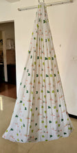 Load image into Gallery viewer, Garden Love-Muslin Cotton Thottil/Jhula and Mosquito Net Set
